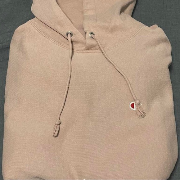 pink champion reverse weave hoodie
great conditon size S - Picture 1 of 2